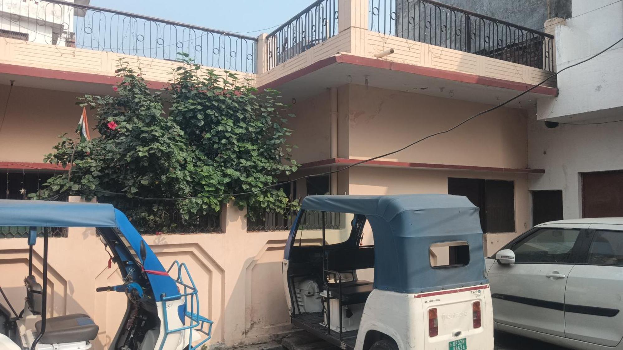 Ds Home Lucknow Esterno foto