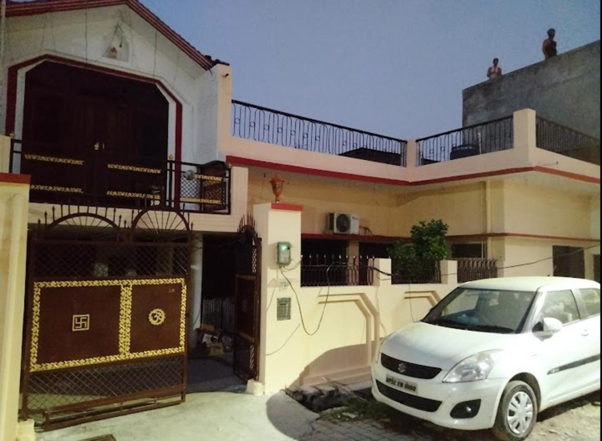 Ds Home Lucknow Esterno foto